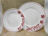 NEW Corelle BERRIES & LEAVES UPick: 10.75" DINNER or 8.5" LUNCH PLATE Red Floral