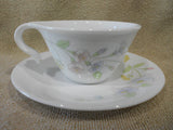 ☕︎ 2-pc CORELLE Corning PASTEL BOUQUET HOOK CUP & SAUCER *Vitrelle Glass Floral
