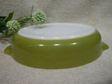 PYREX 10-oz AVOCADO GREEN PIXIE Corning 700 ml AuGratin Dish Milkglass 7" Baker