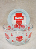 New PYREX 4 Cup CRIMSON BLOOMS Glass Storage Bowl & Cover /Sky Blue / Red Floral