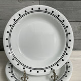 ❤️ Corelle CITY BLOCK 15-oz Flat RIMMED SOUP BOWL Pasta Stew 8.5" BLACK White