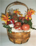 Autumn Harvest APPLES & CINNAMON GIFT BASKET Candles Dry & Liquid Potpourri Oil