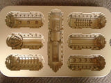 Nordicware 4-8-4 STEAM LOCOMOTIVE TRAIN 7 Car Cakelet Pan COACH SLEEPER DINING